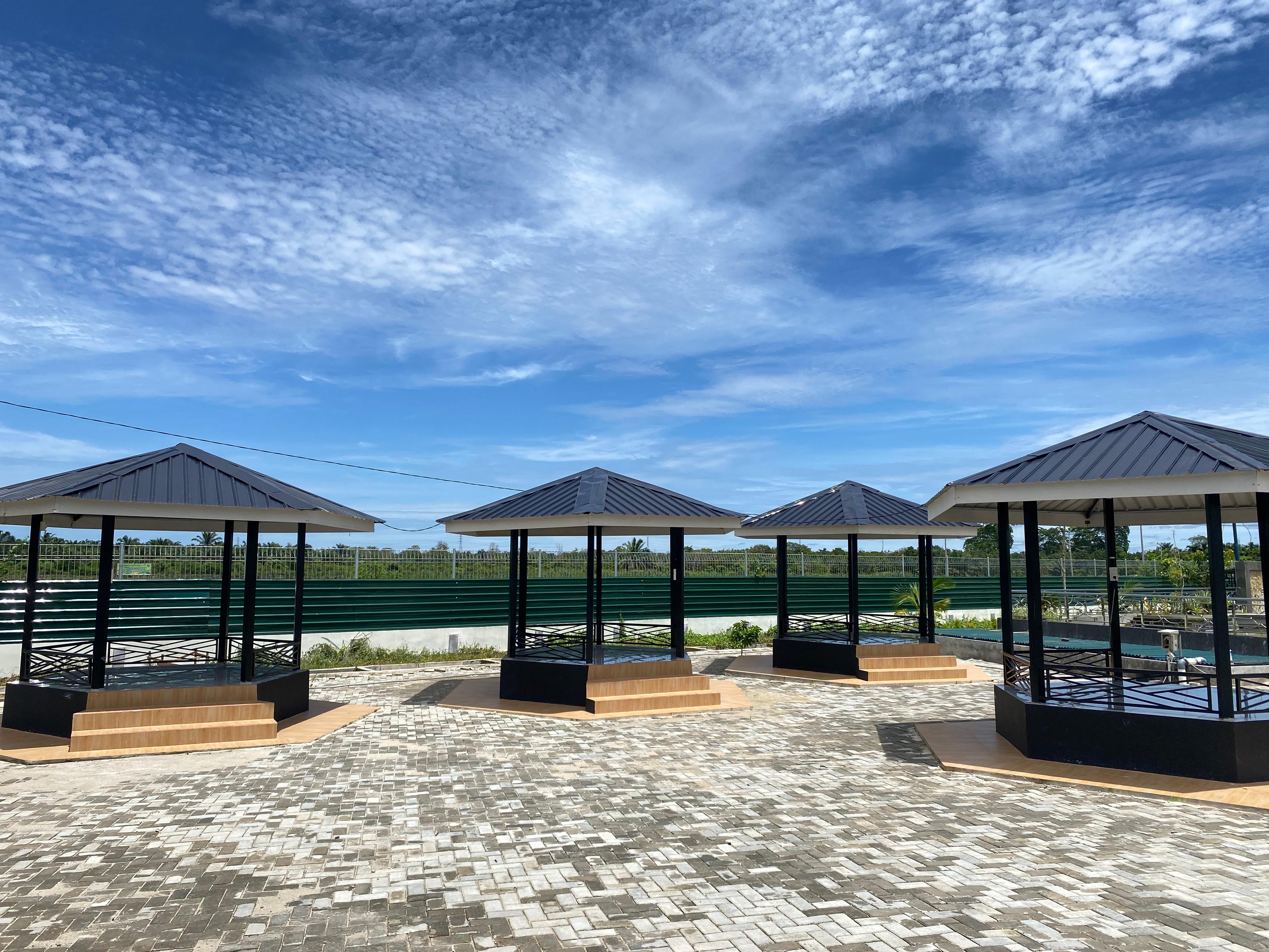 Gazebo SMPIQu Al-Bahjah Al-Maunah Dumai